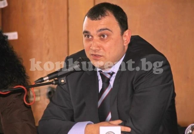 Кмет направи компромис с билетите за градския транспорт
