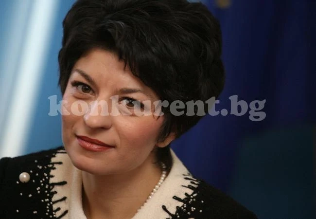 Атанасова проговори за проекта на мъжа й във Враца