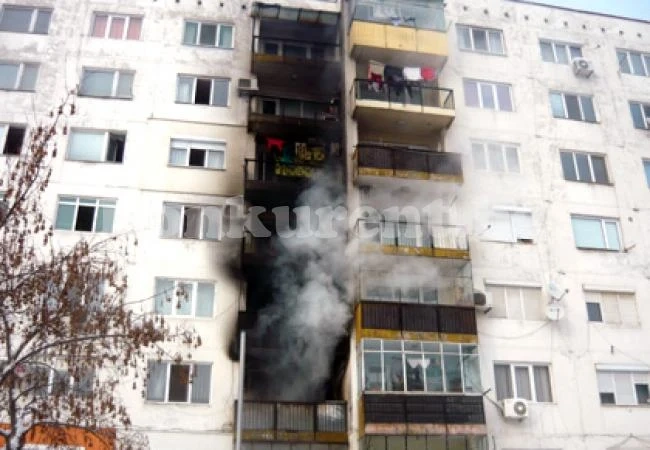 Горя жилище на криминално проявен