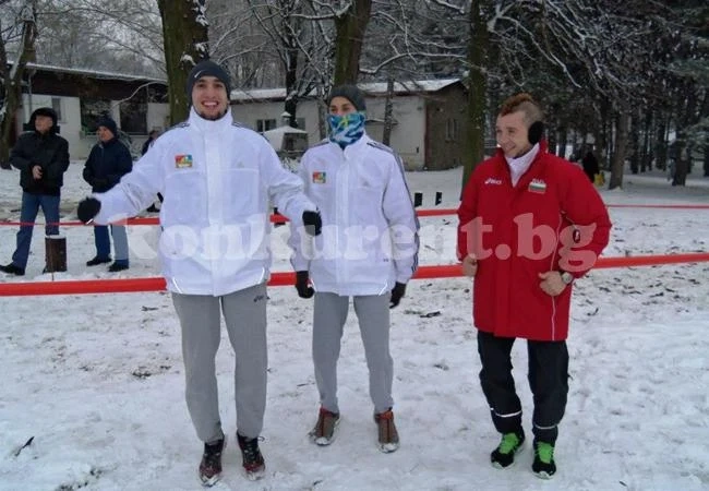 Йоло и компания се пускат на европейско по крос