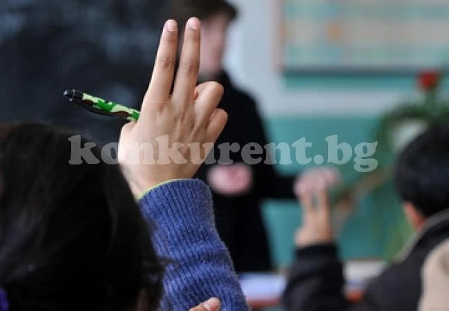 44% от българските деветокласници нямат базови умения