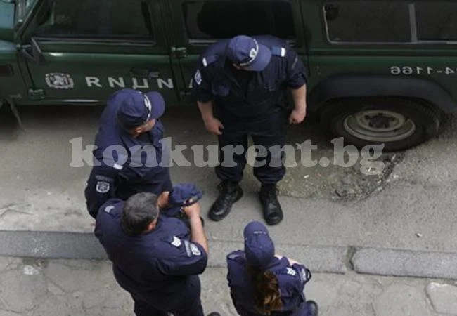 Врачански полицаи били на „хранилка” към частни СОД-ове