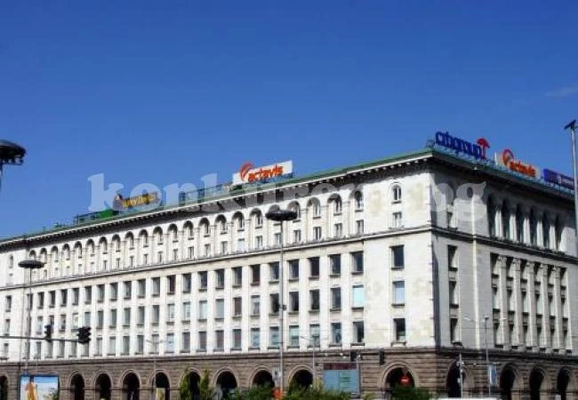 Руснаци искат да купят ЦУМ