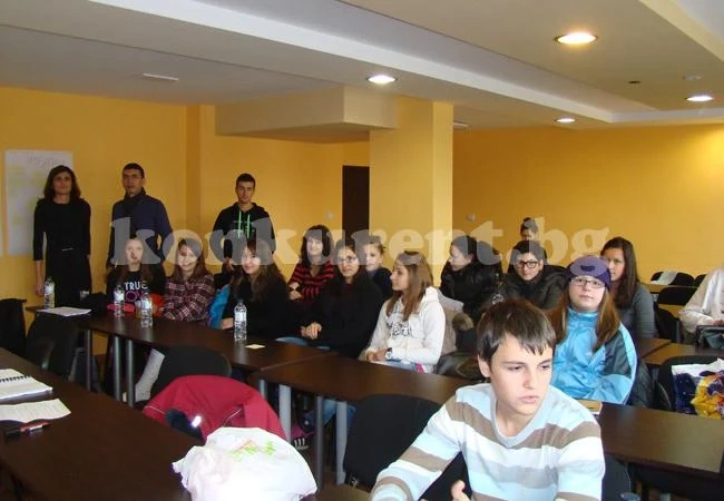 Децата на Монтана искат ледена пързалка