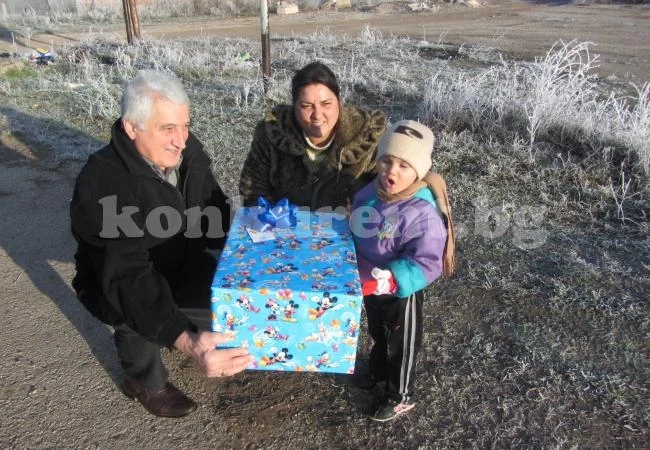 Иван Даков зарадва сираче