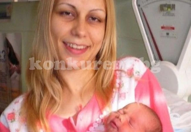 Сияна от Стара Загора фаворит за бебе на годината