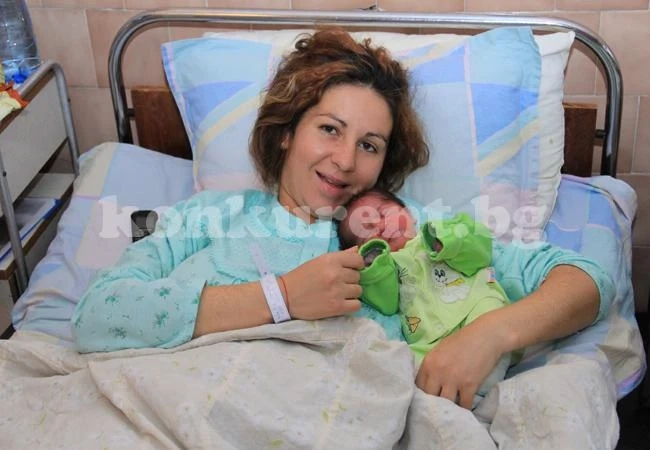 Първите бебета на Враца проплакаха на 2 януари