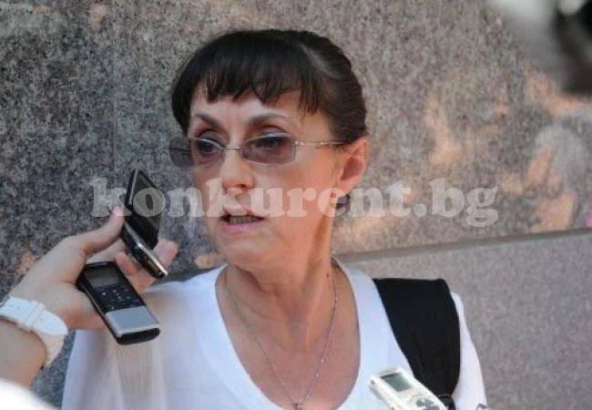 Убийците на Куцкова задигнали коледния й подарък
