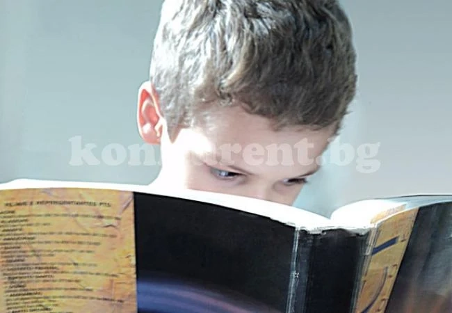 Какво става с мозъка ни, когато четем книги?
