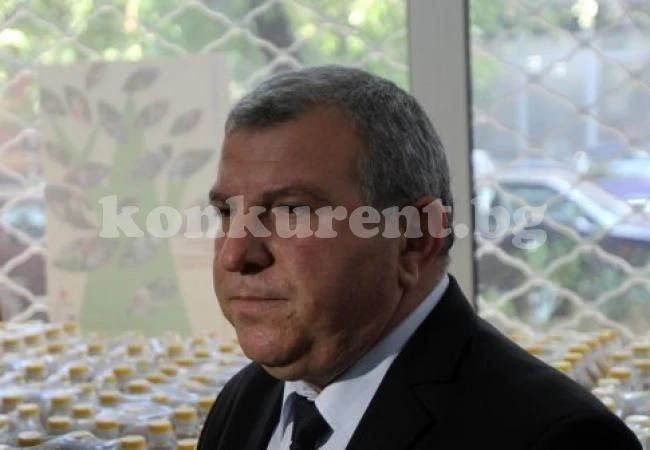 Изкупвачи на тютюн хитруват зад гърба на Греков