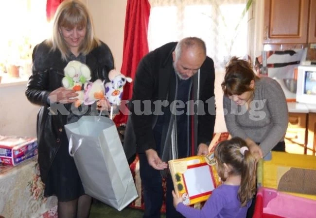 Депутати зарадваха тризнаци