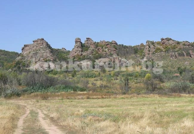 По пътя на легендите