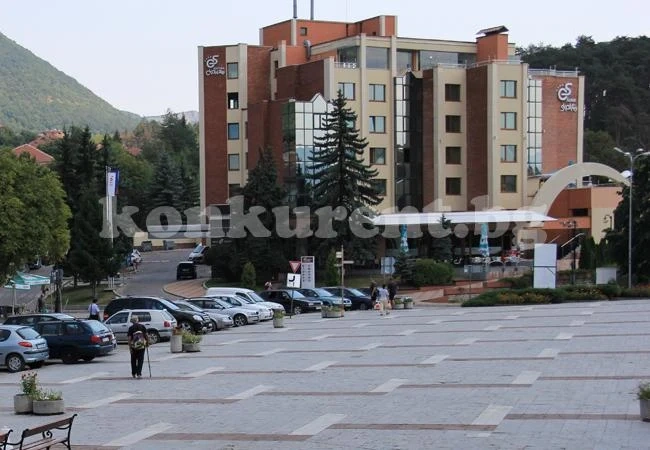 Хотелиерите спечелиха футболна надпревара