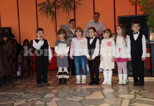 Малчугани пяха за бабите в Козлодуй