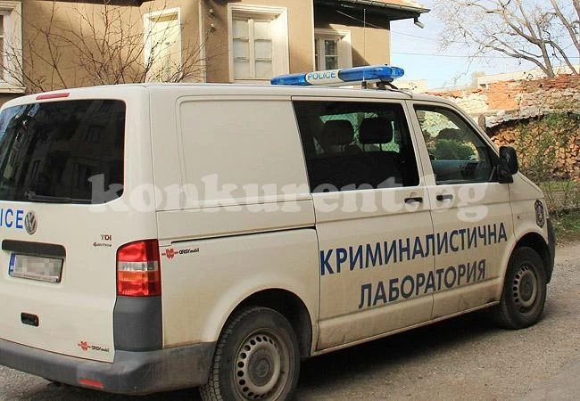 Изрод преби майка си до смърт и я заряза в мазето
