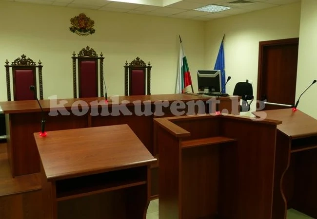 6 години зандан за изверги, участвали в групово изнасилване