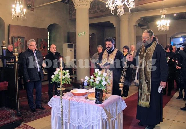 Враца отбелязва годишнина от бомбардировките