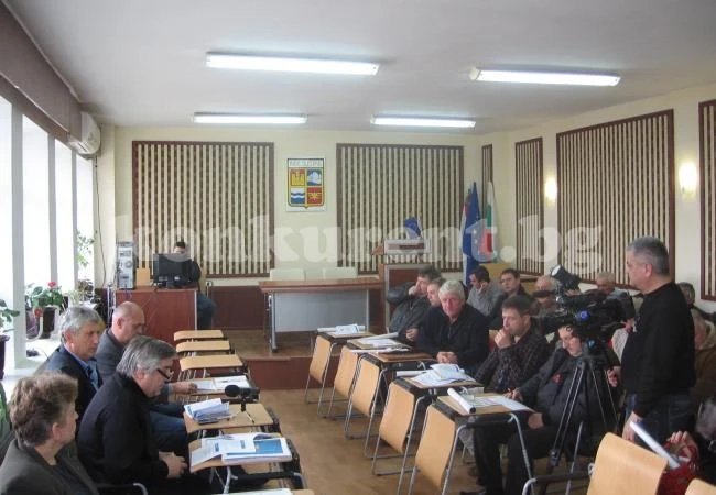 Обсъдиха плана за развитие на Мездра за периода 2014 - 2020 г.