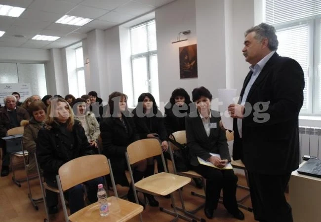 Подобряват работата в мизийската управа по проект