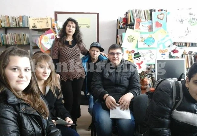 Тийнейджъри отбелязаха годишнина на Стамболов