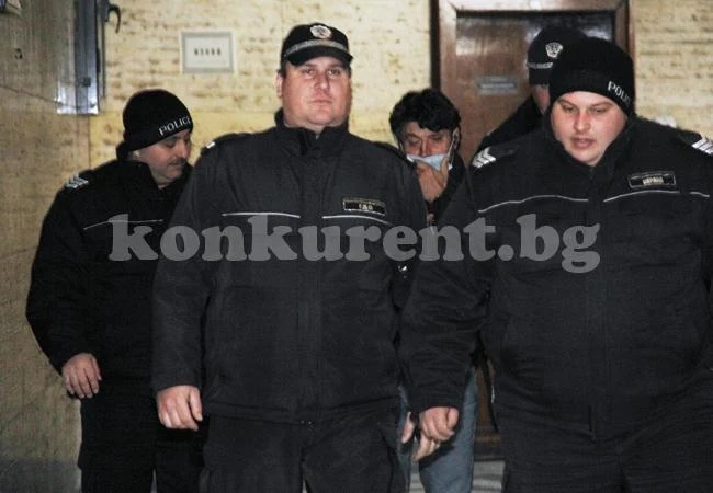 Учителят от Баница е бил убит с гега