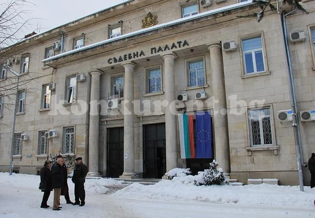 Освободиха съдия Маргарита Пешева