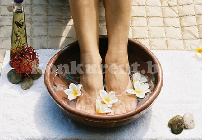 Живовлек и кромид - лек за болезнени мазоли