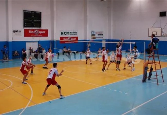 Юноши на Бодурски мачкат в първенство