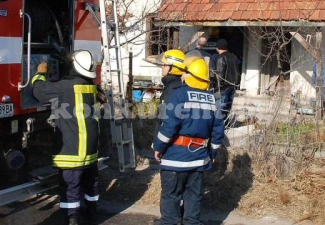 Овъглен труп открит при потушаване на пожар
