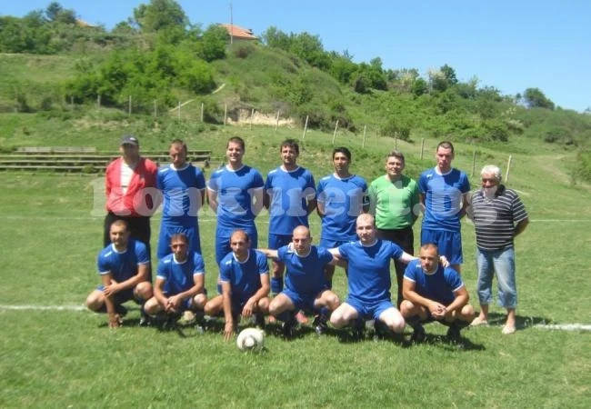 Рогозен би Мизия, ред е на Огоста