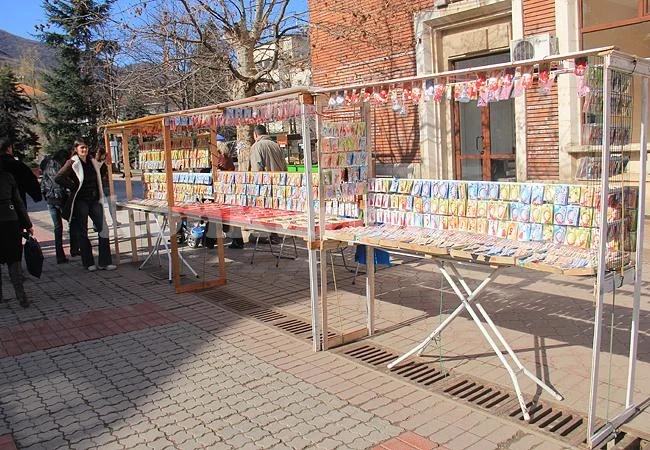 Мартеници донесоха 5 бона в хазната на Враца