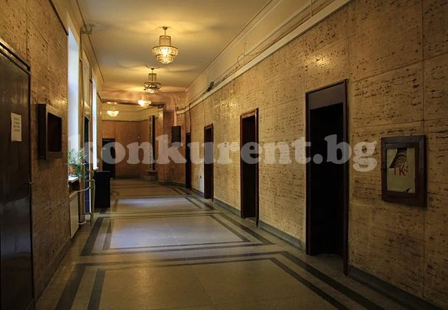 Мед. сестра от Враца си призна за фалшиви направления
