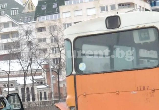 Автобуси с № 66 и 103 ще се движат експериментално