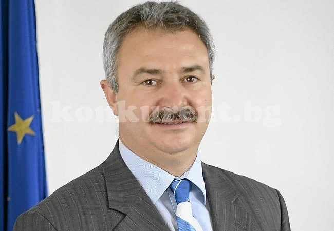 Кметът Живков участва в среща на върха на Комитета на регионите