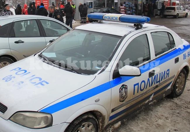 Заловиха редовен крадец от автосервиз