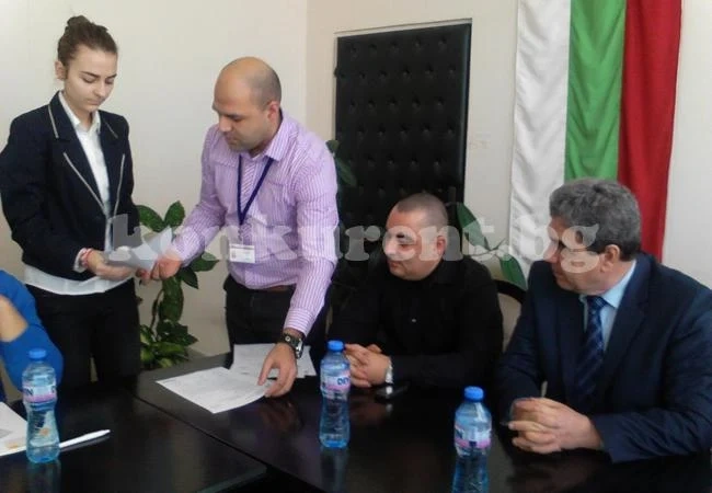 Ученици и студенти управляваха Монтана