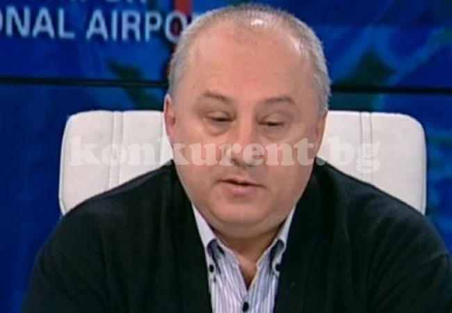 Наш експерт не изключва версията, че изчезналият Боинг може да е бил свален