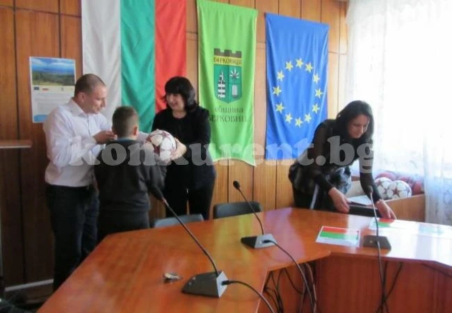 Кмет награди призьори в ученически игри