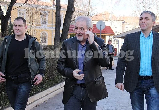 Местан пристигна във Враца с прогноза, че районът ще прескочи кризата след 7 години
