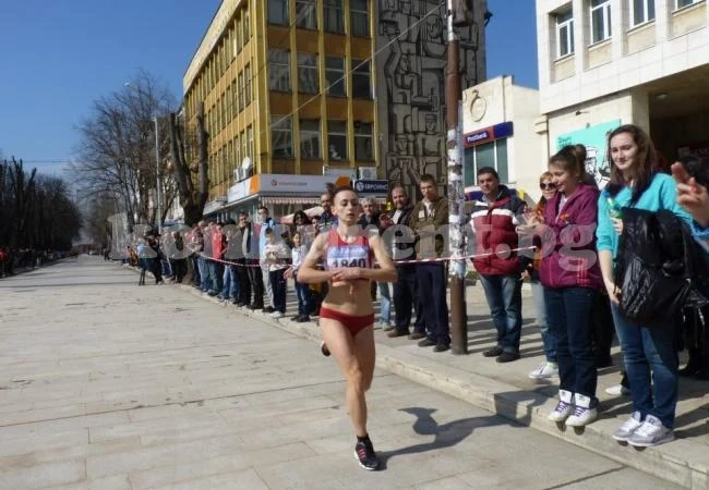 Милица и Митко триумфираха и на крос „Ивайло”