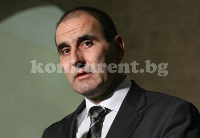 Делото срещу Цветанов тръгна по съкратената процедура