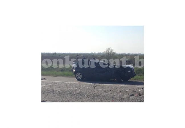 Осем в болница след катастрофите на „Тракия“, още вадят починалите