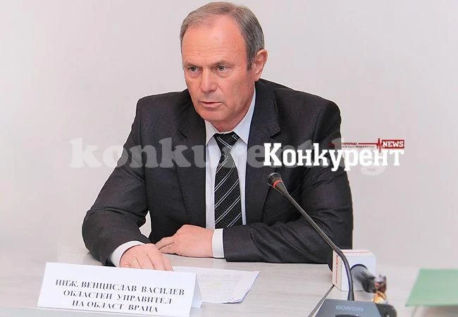 Спекулират с името на областния за благотворителен коктейл