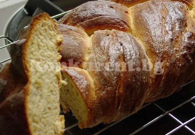 Ядем козунак менте на половин цена