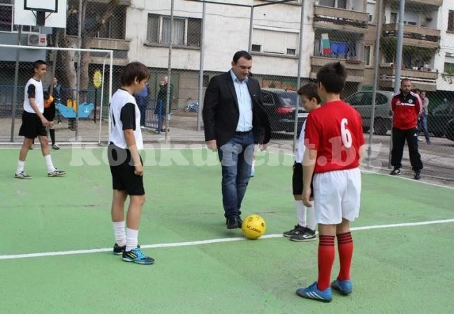 Спортно игрище и детска площадка откриха във Видин