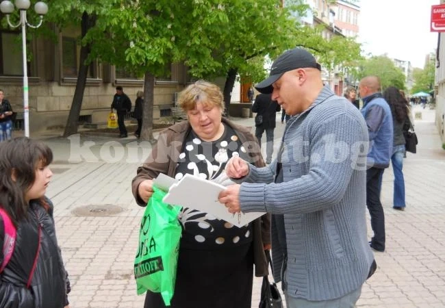 Млади гербери помагат на полицията