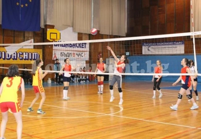 Ученическа зона излъчи финалисти по волейбол
