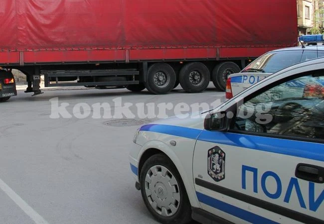Ограничават движението на камионите