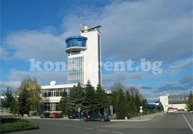 Техническа повреда паникьоса летището на Бургас