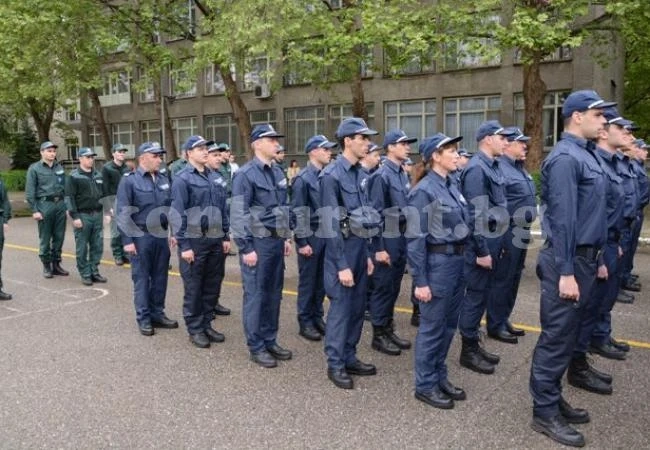 Стажанти в МВР положиха клетва